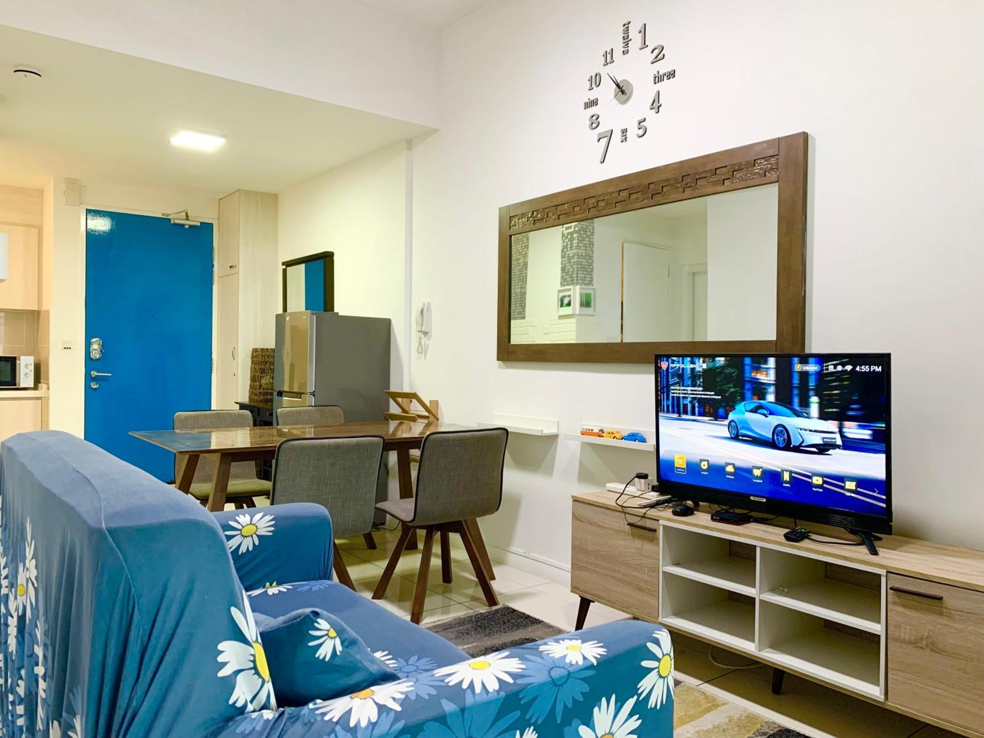 Sunset Seaview Vacation Condos @ Infinity Avenue Kota Kinabalu Room photo