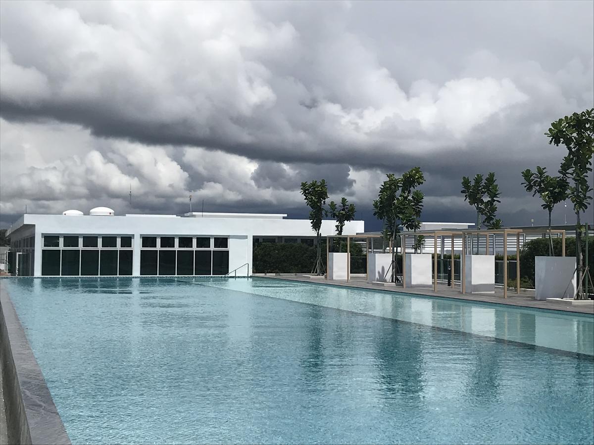 Sunset Seaview Vacation Condos @ Infinity Avenue Kota Kinabalu Exterior photo