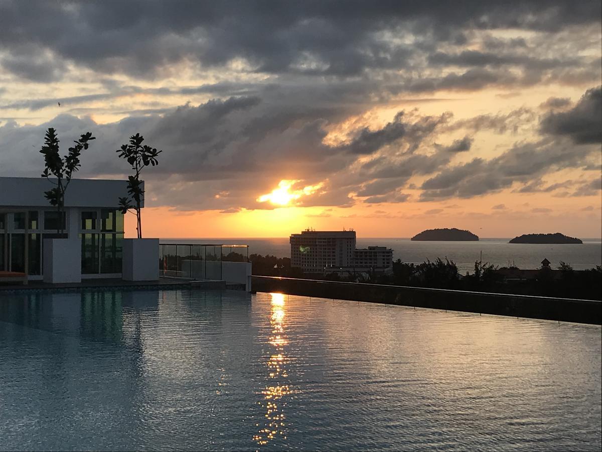 Sunset Seaview Vacation Condos @ Infinity Avenue Kota Kinabalu Exterior photo